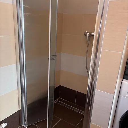 Апартаменти Tiche V Centre Mesta *
